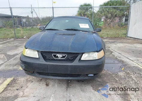 2000 Ford Mustang from USA, damaged, VIN 1FAFP4045YF109438